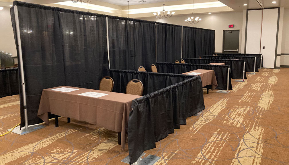 Trade Show Booths With Banjo Drape Trade Show Drapes